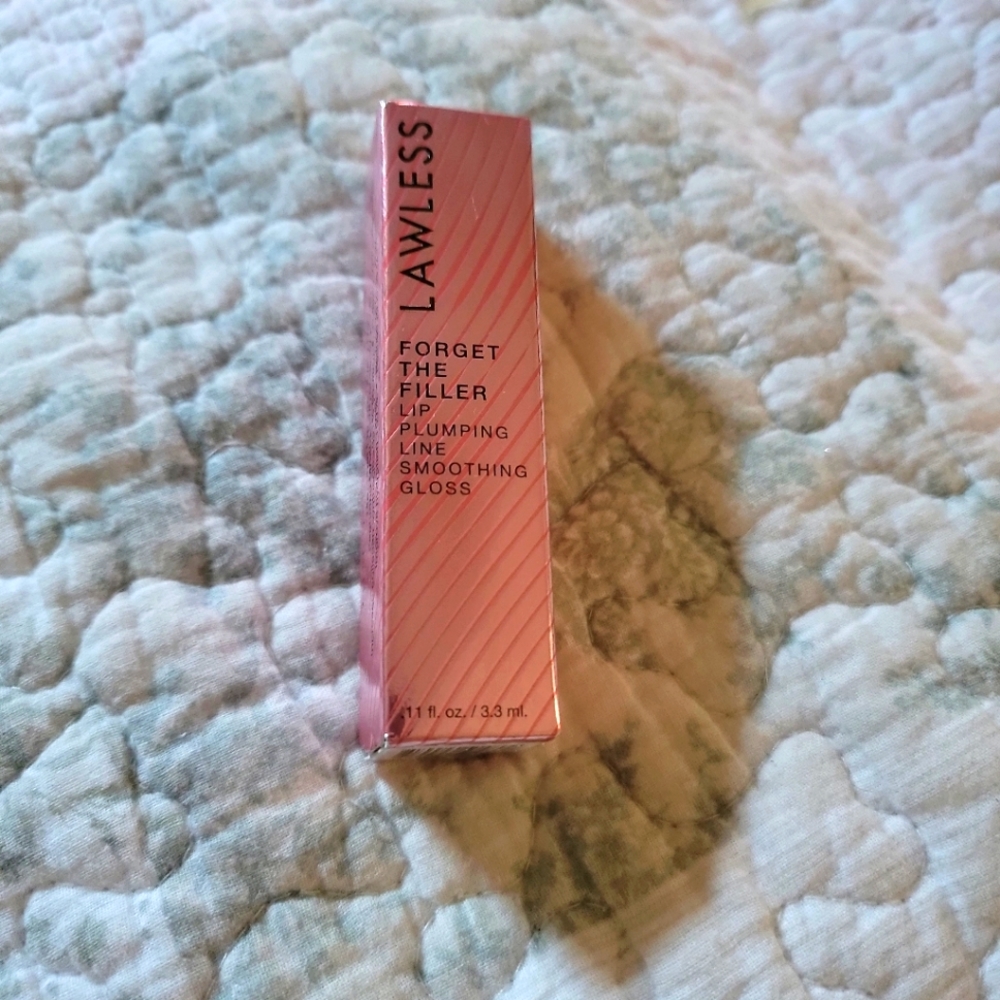 LAWLESS BEAUTY FORGET THE FILLER LIP PLUMPING GLOSS